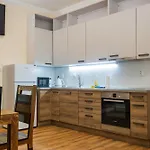 Ertlova *